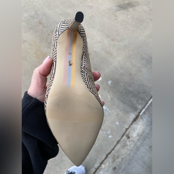 Sam Edelman EverEve Heels - Picture 6 of 9